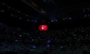 费城费城人队在 1964 年遭遇史诗级崩盘，领先 6.5 场的情况下最后 12 场输掉 10 场